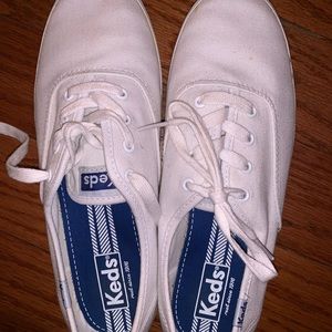 White Keds